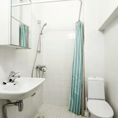 Apartment Wehost Merimiehenkatu 8 *